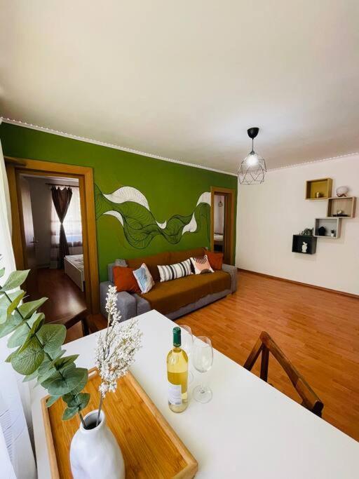Ferienwohnung Chic Retreat Timişoara Exterior foto
